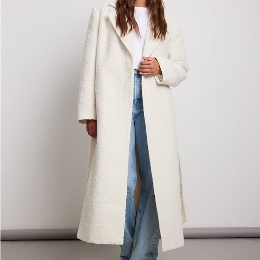NA-KD Belted Maxi Coat / White Teddy Boucle